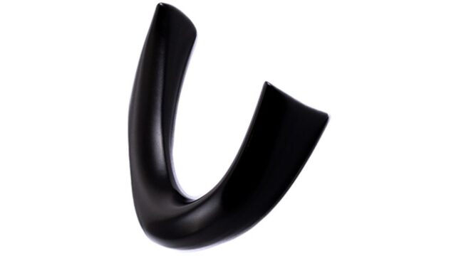 Haken Barth Metall - Schwarz seidenmatt Pulverbeschichtung - 52 mm lang vor weißem Hintergrund