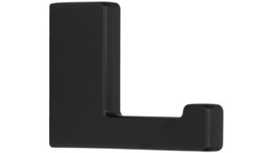 Haken Zwenkau Metall - Schwarz matt Pulverbeschichtung - 72 mm lang vor weißem Hintergrund