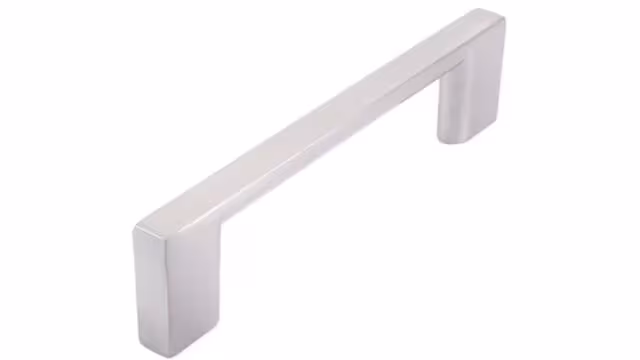 Griff Eslohe Metall - Edelstahleffekt - 113 mm lang vor weißem Hintergrund