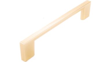 Griff Eslohe Metall - Gold glänzend galvanisiert - 150 mm lang  vor weißem Hintergrund