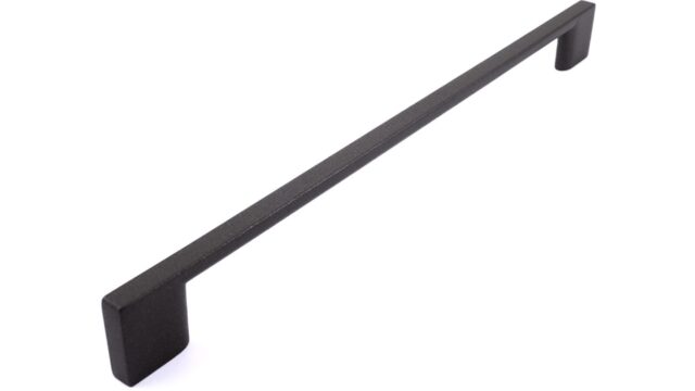 Griff Eslohe Metall - Graphit Marone Pulverbeschichtung - 290 mm lang vor weißem Hintergrund