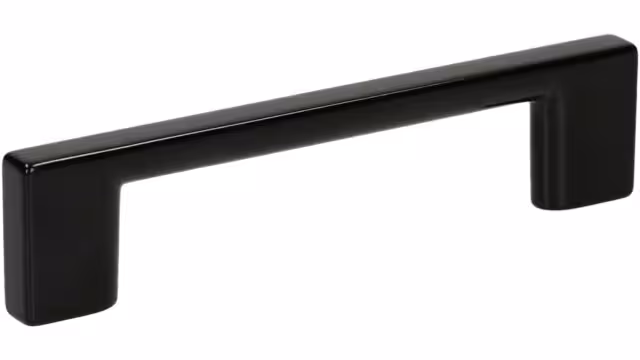 Griff Eslohe Metall - schwarz glänzendes Pulver - 113 mm lang vor weißem Hintergrund