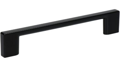 Griff Eslohe Metall - Schwarz seidenmatt Pulverbeschichtung - 150 mm lang vor weißem Hintergrund