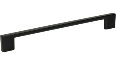 Griff Eslohe Metall - schwarz glänzendes Pulver - 222 mm lang  vor weißem Hintergrund