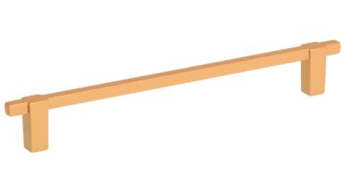 Griff Kappeln Metall - Gold matt Pulverbeschichtung - 190 mm lang vor weißem Hintergrund