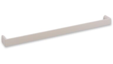 Griff Könnern Metall - Beige matt Pulverbeschichtung - 328 mm lang vor weißem Hintergrund