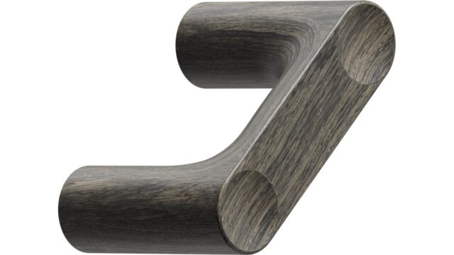 Griff PUNTO Eiche FSC 100% - Dunkelbraun - 44 mm lang vor weißem Hintergrund