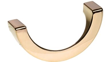 Griff Weilmünsterarktflecken Metall - Gold glänzend galvanisiert - 74 mm lang vor weißem Hintergrund