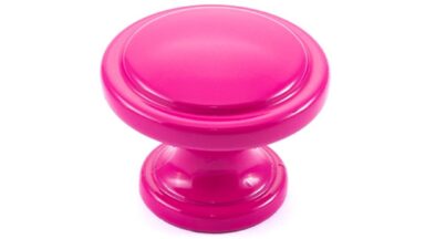 Knopf Nittendorf Metall - Rosa seiden glänzend Pulverbeschichtung - 30 mm lang vor weißem Hintergrund