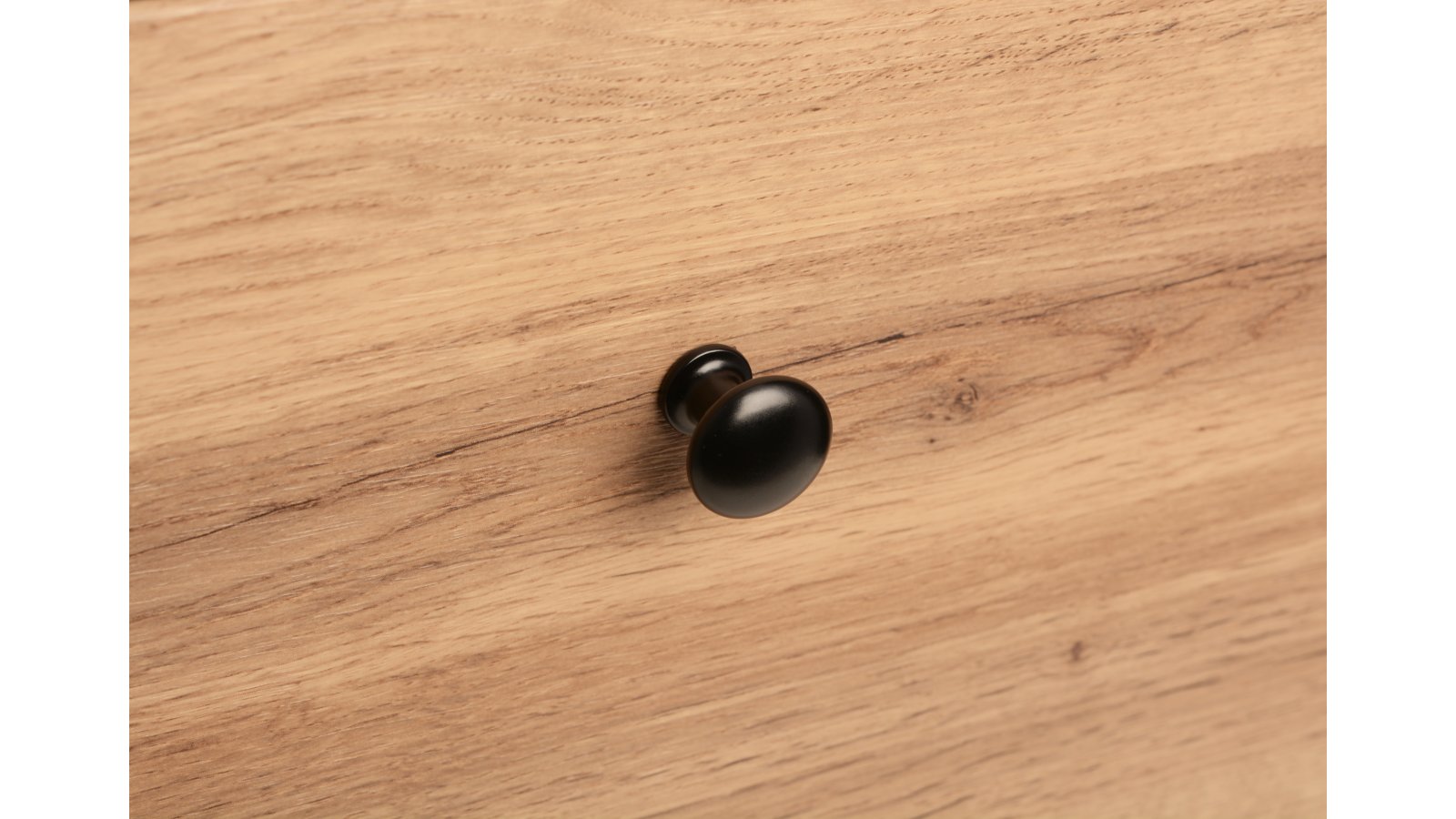 Knopf Wertingen Metall - Schwarz seidenmatt Pulverbeschichtung - 25 mm lang  vor weißem Hintergrund