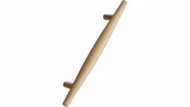 Griff TIDE Eiche FSC 100% - Klar lackiert - 240 mm lang vor weißem Hintergrund