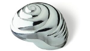 Knopf Springe Zinkdruckguß - chrom glänzend - 47 mm lang vor weißem Hintergrund