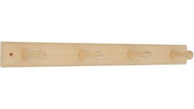 Hakenleiste Erlensee Holz fichte roh - 460 mm lang vor weißem Hintergrund