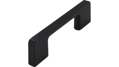 Griff Bad-Reichenhall Druckguss schwarz matt pulverbeschichtet - 108 mm lang vor weißem Hintergrund
