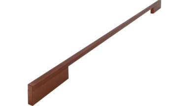 Griff Wendlingen Aluminium Bronze dunkel gebürstet - 764 mm lang  vor weißem Hintergrund