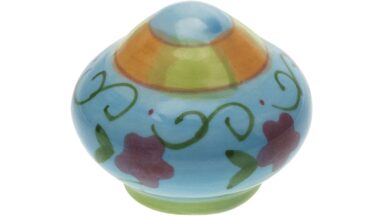 Knopf Petershagen Keramik bunt mit blumen und filigran - 38 mm lang  vor weißem Hintergrund