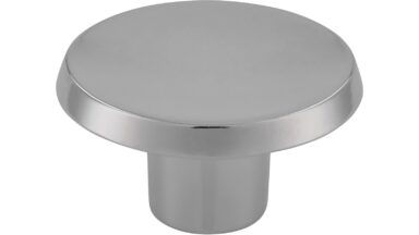 Knopf Pinneberg Druckguss chrom glänzend - 37 mm lang  vor weißem Hintergrund