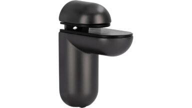 Regalbodenträger Kißlegg Druckguss - Kunststoff Schwarzchrom matt/Schwarz - 92 mm lang vor weißem Hintergrund