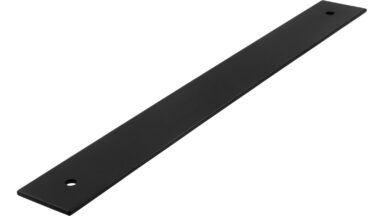 Unterlage Quakenbrück Druckguss schwarz matt pulverbeschichtet - 222 mm lang vor weißem Hintergrund